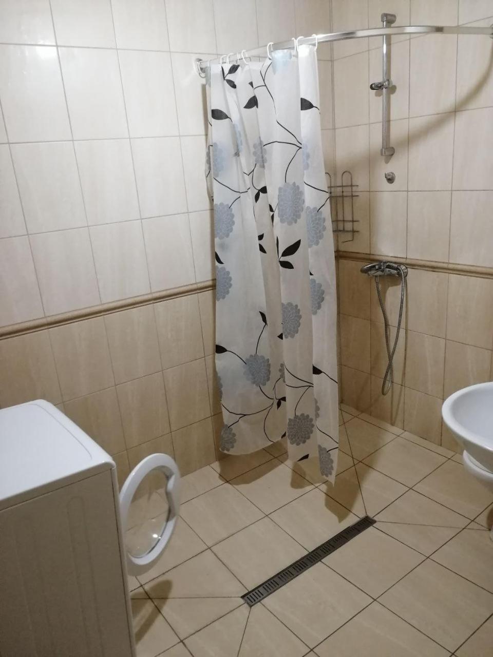 Квартира По Улице Коновальца, 36-Э Киев Екстериор снимка